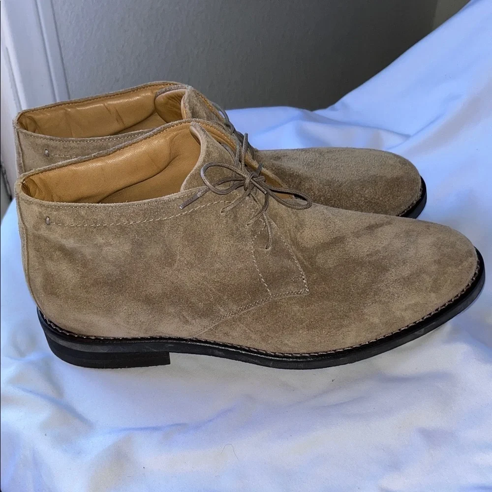 Flag Ltd Classic Tan Suede Chukka Boots for Men